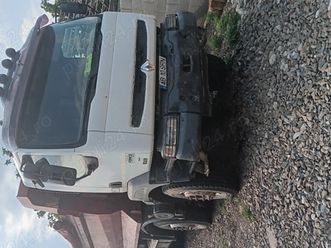 vând bascula reno kerax 8x4