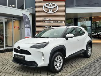 TOYOTA YARIS CROSS toyota-yaris-cross-1-5-hybrid-115-business-all-season-stoelverw-apple-android-ad-cruise-ca