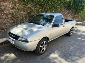 ford courier 1.3i/furgão 1999