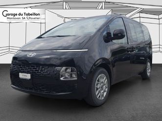 staria wagon 1.6 gdi hybride amplia