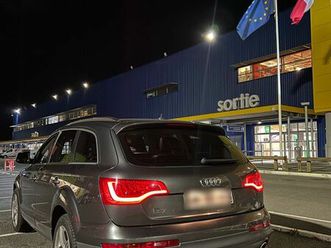 audi q7 3.0 tdi 240cv 7 places