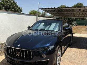 maserati levante gt l4 hybridgasolina awd