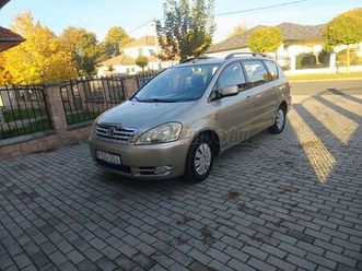 toyota avensis verso 2.0 d-4d