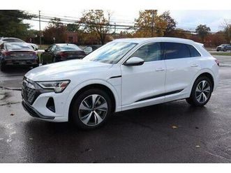 used 2024 audi q8 e-tron premium plus