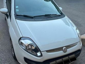 fiat punto evo 1.3 multijet 75ch – très bon état – entretien complet + factures