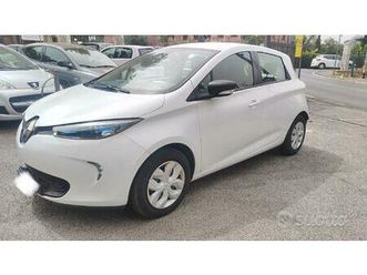 renault zoe life r90 flex batteria a noleggio iva