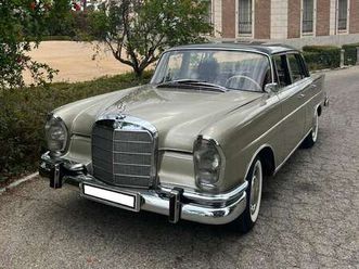 w 111 220s