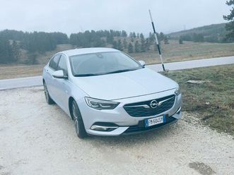 opel insignia berlina