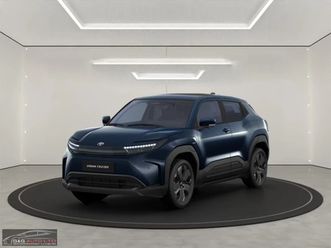 toyota urban cruiser нов!/fwd/174hp/cam/navi/led/kless/ambi/cplay/284g