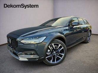 volvo v90 2,0 cross country b4 awd diesel plus auto kombi - kombi nafta