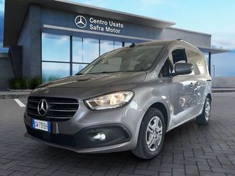 mercedes-benz classe t t long 180d sport del 2024 usata a rende