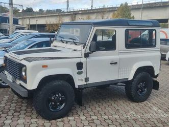 land rover defender 90 2.5 td5 cat pick up