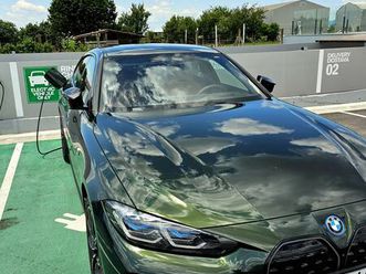bmw i4 m50 - 43.000 + pdv !!, 2023 god.