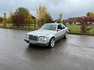 mercedes-benz e320 coupé