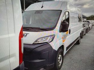 peugeot boxer 335 2.2 bluehdi 140 s&s l3-h2 cabinato