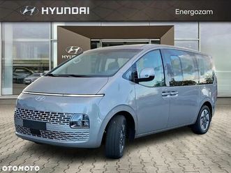 hyundai staria 1.6 t-gdi hev smart business