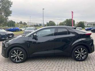toyota toyota c-hr 2.0 phev trend fwd e-cvt nuova a perugia