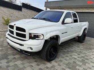 dodge ram 2500 5.9 dizel cummins motor heavy duty kao novo