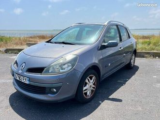 renault clio estate, moteur 93 000 km avec garantie 12 mois, distri ok, ct ok, carrosserie 194000km, reprise possible