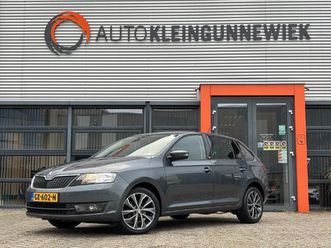 skoda rapid spaceback 1.2 tsi greentech dsg-edition / trekhaak afneembaar / navi / nl-auto / stoelverwarming /