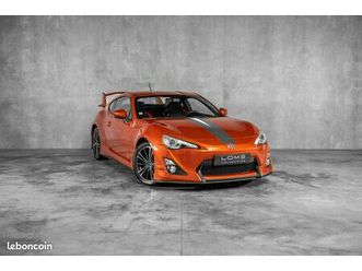 toyota gt86 200 ch - kit aero - boite manuelle - orange tangerine - seconde main - carnet & suivi complet