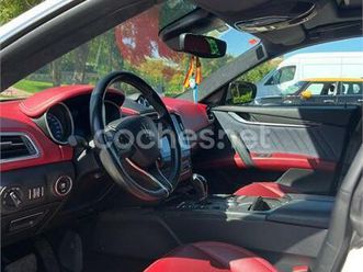 maserati ghibli s q4 3.0 v6 bt awd