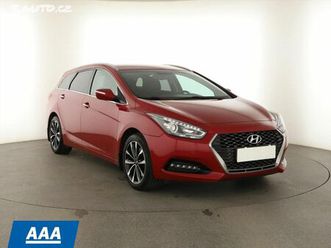 hyundai i40 1.6 crdi, automat, serv.kniha