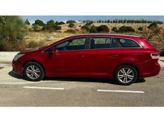 toyota avensis cs 2.0d-4d advance