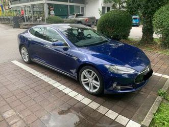 model s 85d allradantrieb