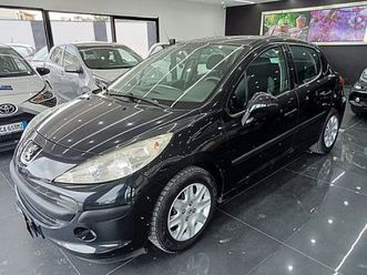 peugeot 207 100 mila km!