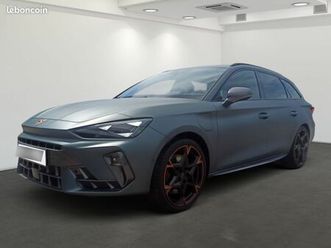 cupra leon sportstourer vz e-hybrid full / toit pano/ sennheiser
