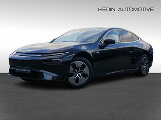 xpeng p7 long range |