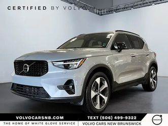 2025 volvo xc40 b5 plus dark theme certified pre owned!