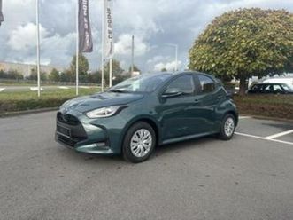 ② toyota yaris business — toyota — 2ememain