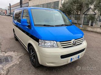 volkswagen caravelle 2500 cc anno 2008 automatico