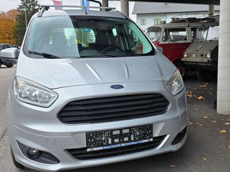 ford tourneo courier trend