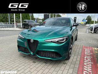 alfa romeo giulia 2.0 turbo intensa q4