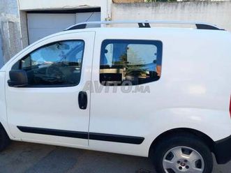 voiture en très bon état modèle 2020