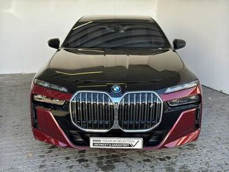 bmw i7 xdrive60 lim. m sport executive + sky lounge