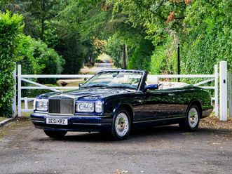 rolls-royce corniche v
