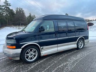/gmc van hightop med låga mil!!