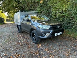 toyota hilux active 2.4 d-4d extra king cab arb - arborist tipper