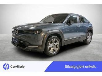 200hk / acc / hud / kamera / 1 eier / norsk / garanti +