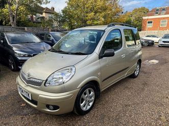 2004 toyota yaris verso 1.3 t spirit auto