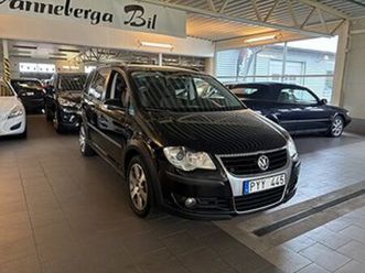 volkswagen crosstouran 7-seater 2.0 tdi dpf cross euro 4