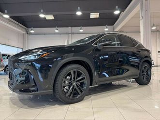 hybrid 2.5 4wd premium + km zero prezzo reale