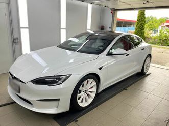 tesla model s plaid, keramik-versiegelt, geräusch-gedämmt