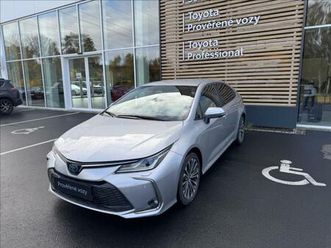 toyota corolla 1,8 at style