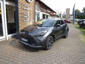 toyota c-hr 1.8 hybrid teamplayer