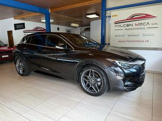 q30 2.0t sport tech dct awd